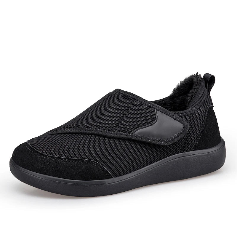 Borvex orthopädische Winterschuhe mit breiter Zehenbox in Schwarz