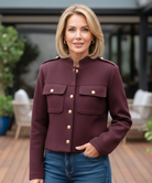 Damen Wollacke mit Goldknöpfen – stilvoller Look für festliche Anlässe