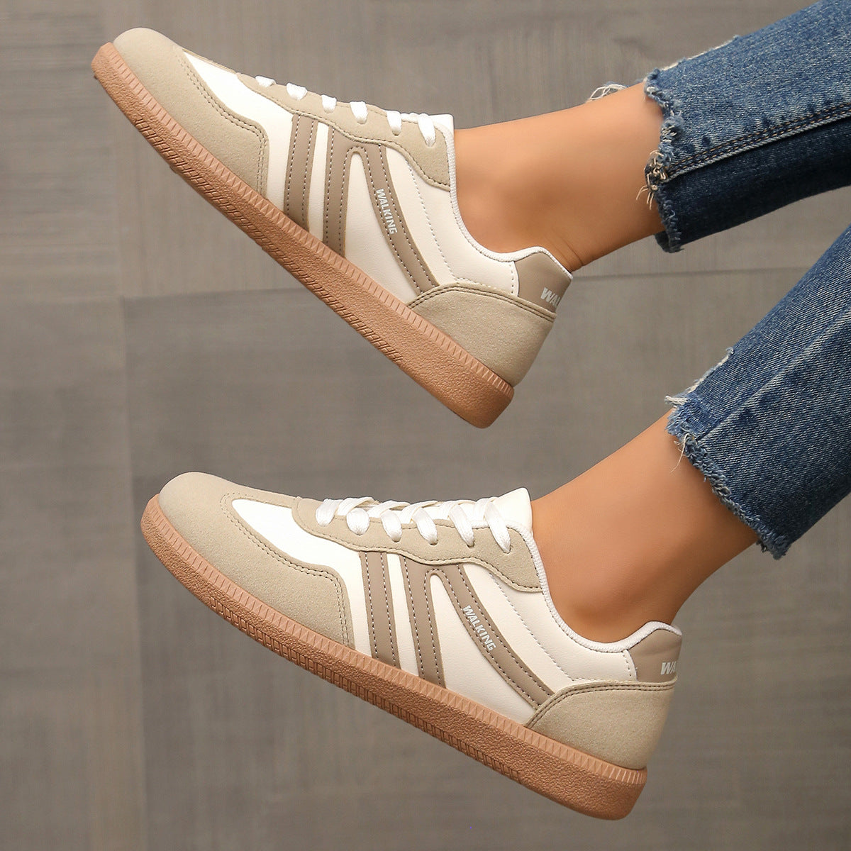Elvira orthopädische Sneaker Khaki Farbe Vorderansicht