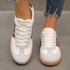 Elvira Off-White Sneaker Damen breite Zehenbox Detailansicht