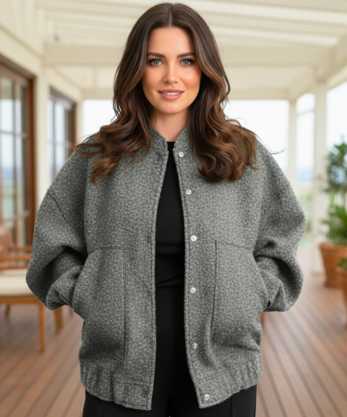 Oversized Bouclé Bomberjacke Kollektion – mehrere Farben im Überblick