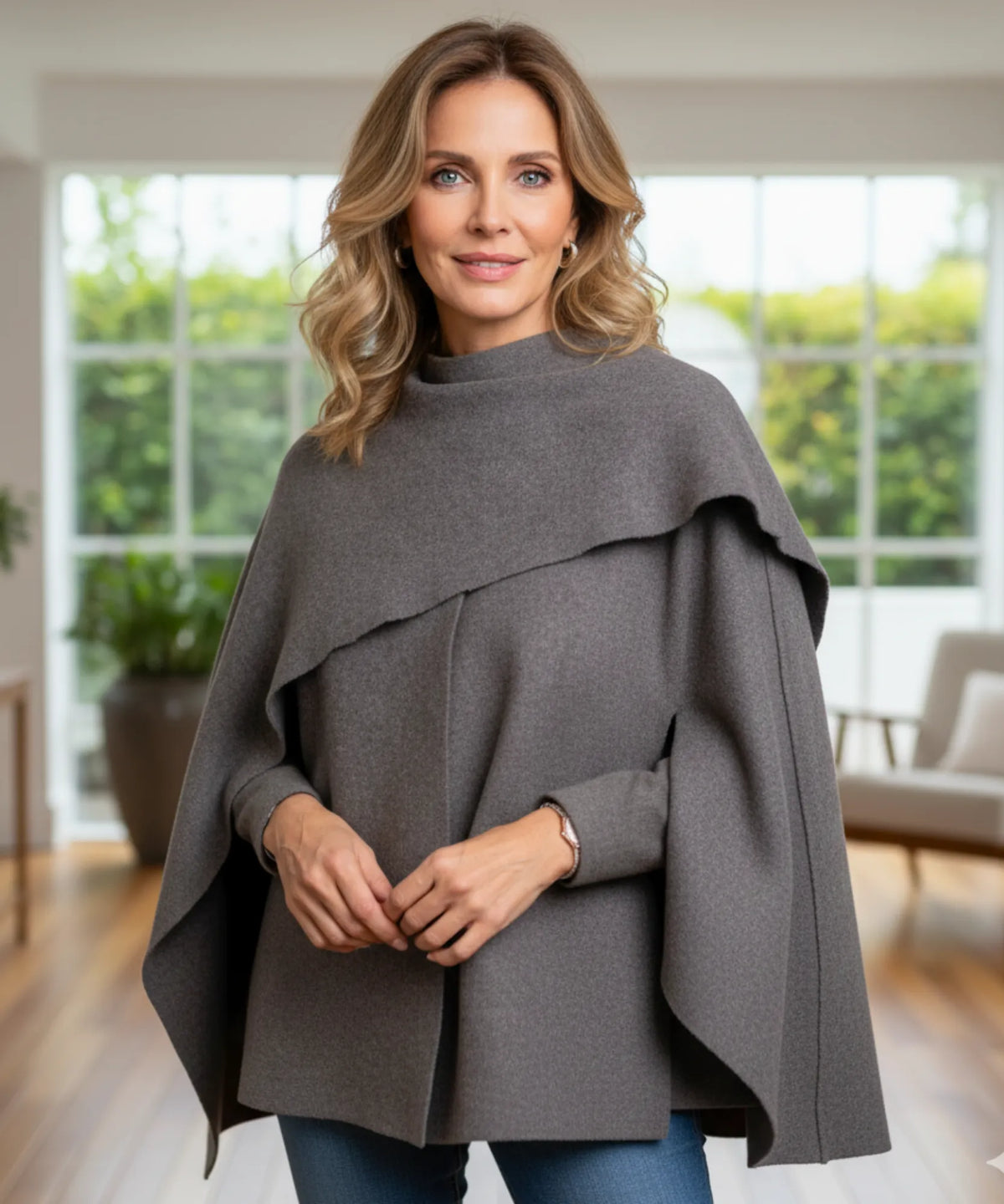 Oversized Mantel Taupe – eleganter Winterlook Damen