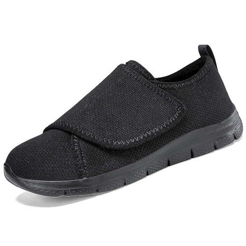 Norda Damen-Winterschuh mit rutschfester Sohle auf ebenem Untergrund