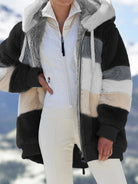 Damen Plüsch-Cardigan in Schwarz – Langarmdetail