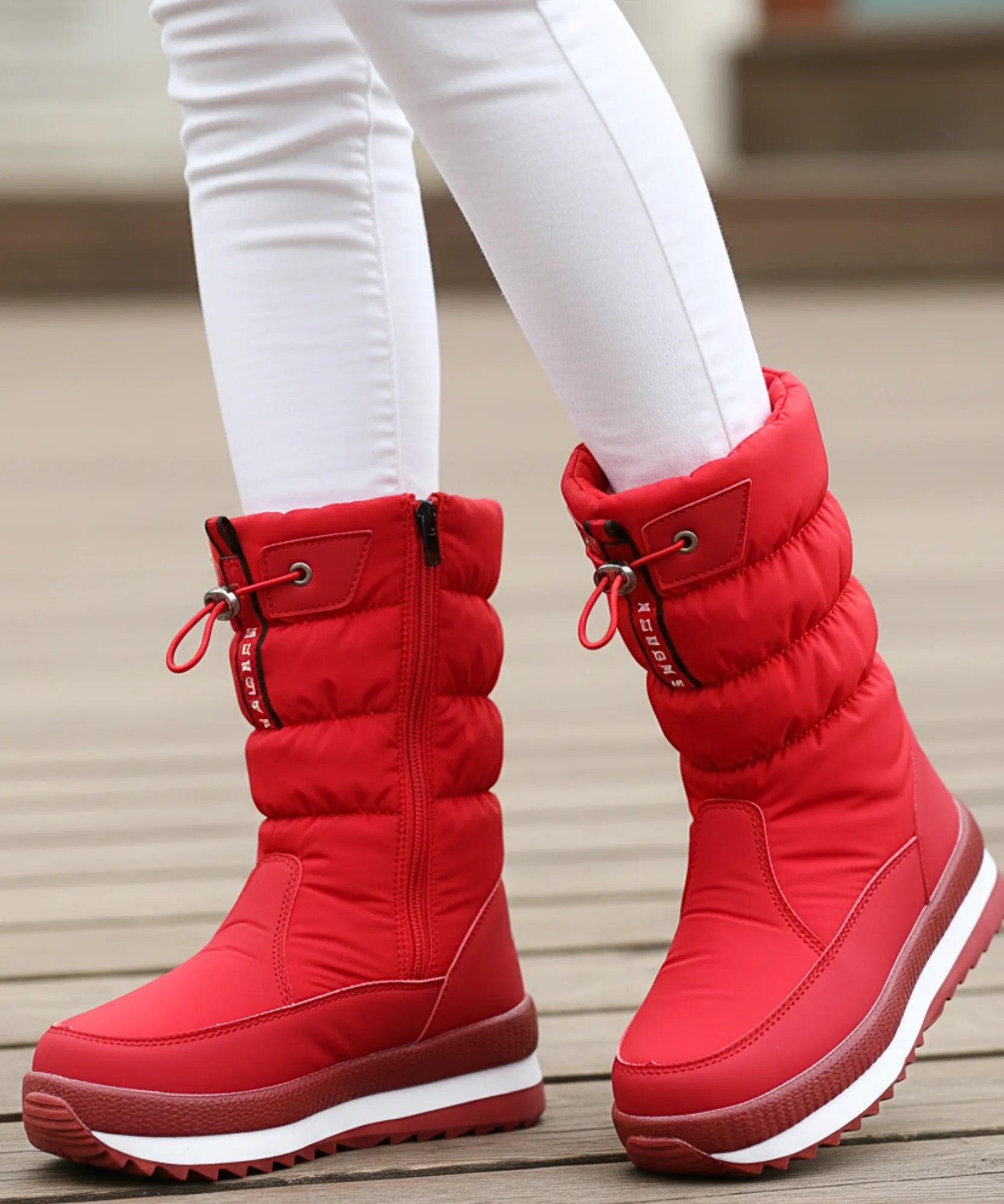Frida Damen wasserdichte Puffer-Winterstiefel mit Sherpa-Futter in Schwarz