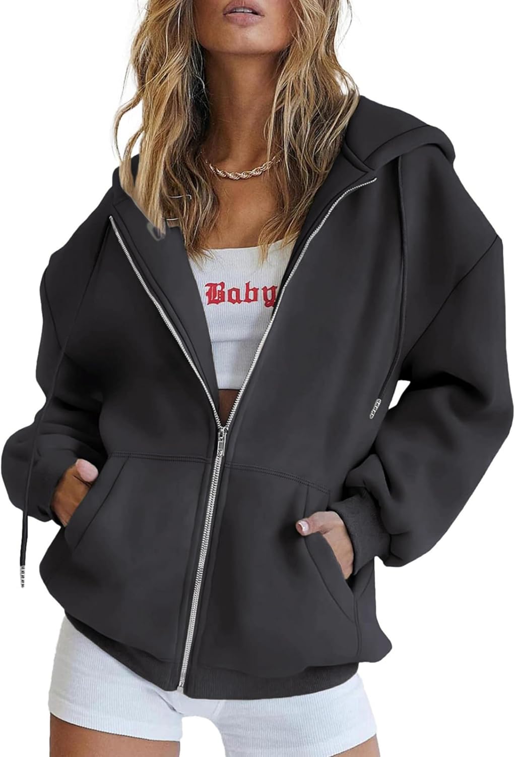 Finnea Damen Hoodie kombiniert mit Jeans – lässiges Herbst-Outfit