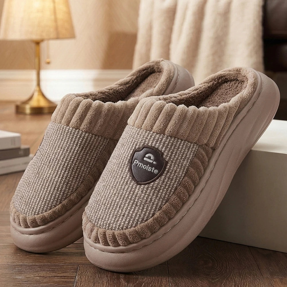 Warme Damen Hausschuhe Lunara in Blau – Slip-On-Modell mit geschlossener Zehenpartie