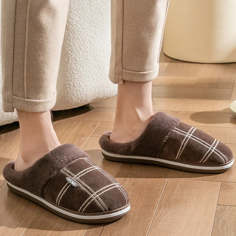 Relano Winter-Hausschuhe in Braun – minimalistische Streifenoptik